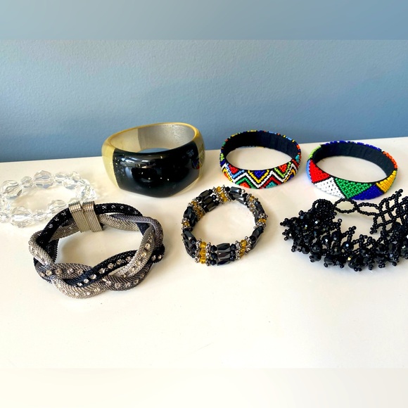 Lot 7 Unique Bracelets - Picture 1 of 8